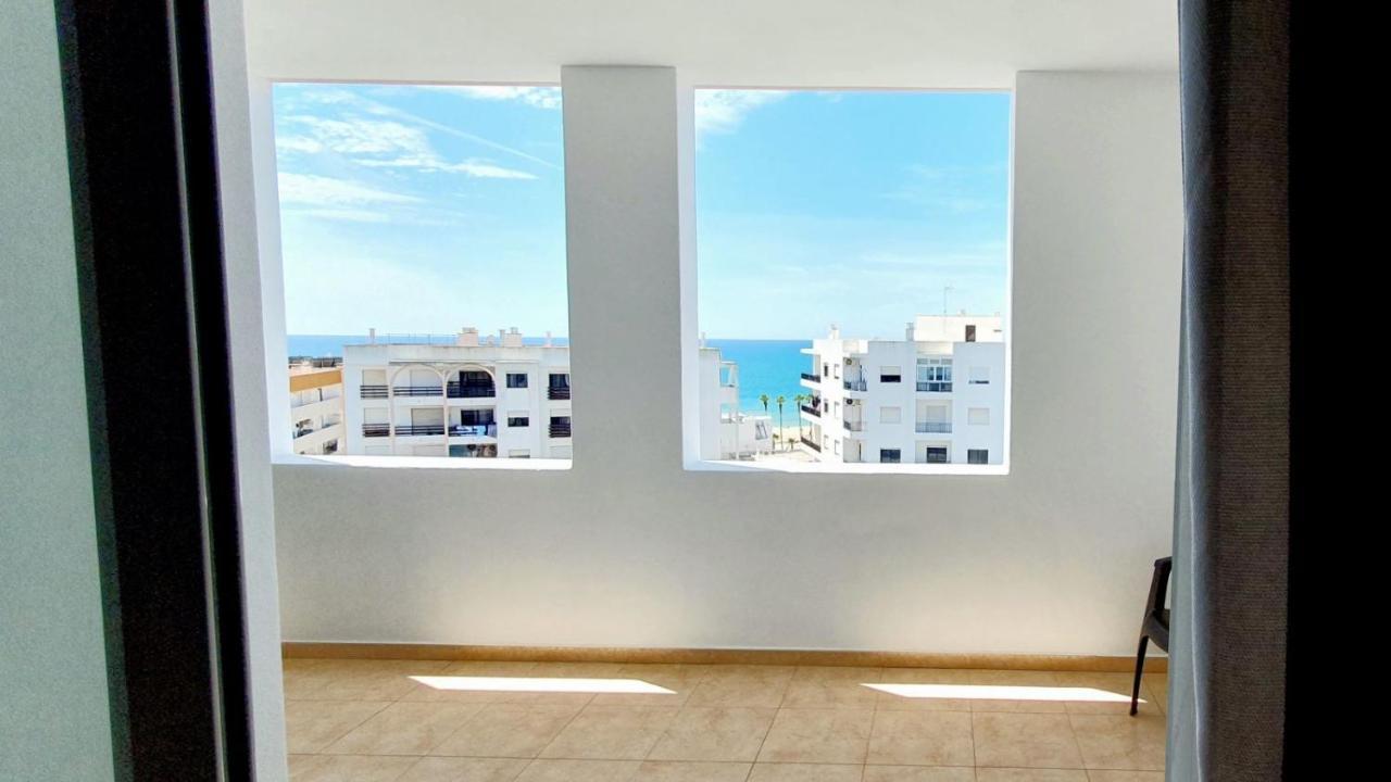 Quarteira Beach Vacation: 2Br Steps To The Sand Exterior photo