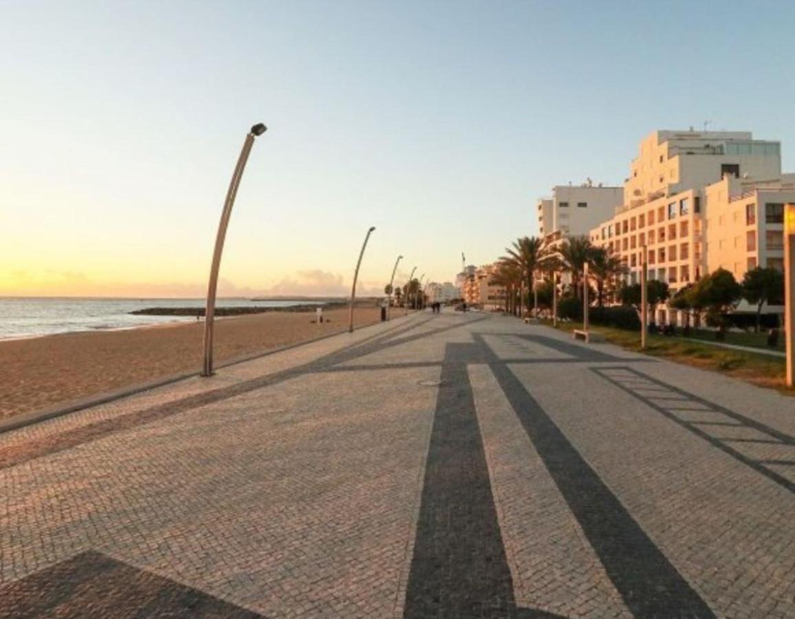 Quarteira Beach Vacation: 2Br Steps To The Sand Exterior photo